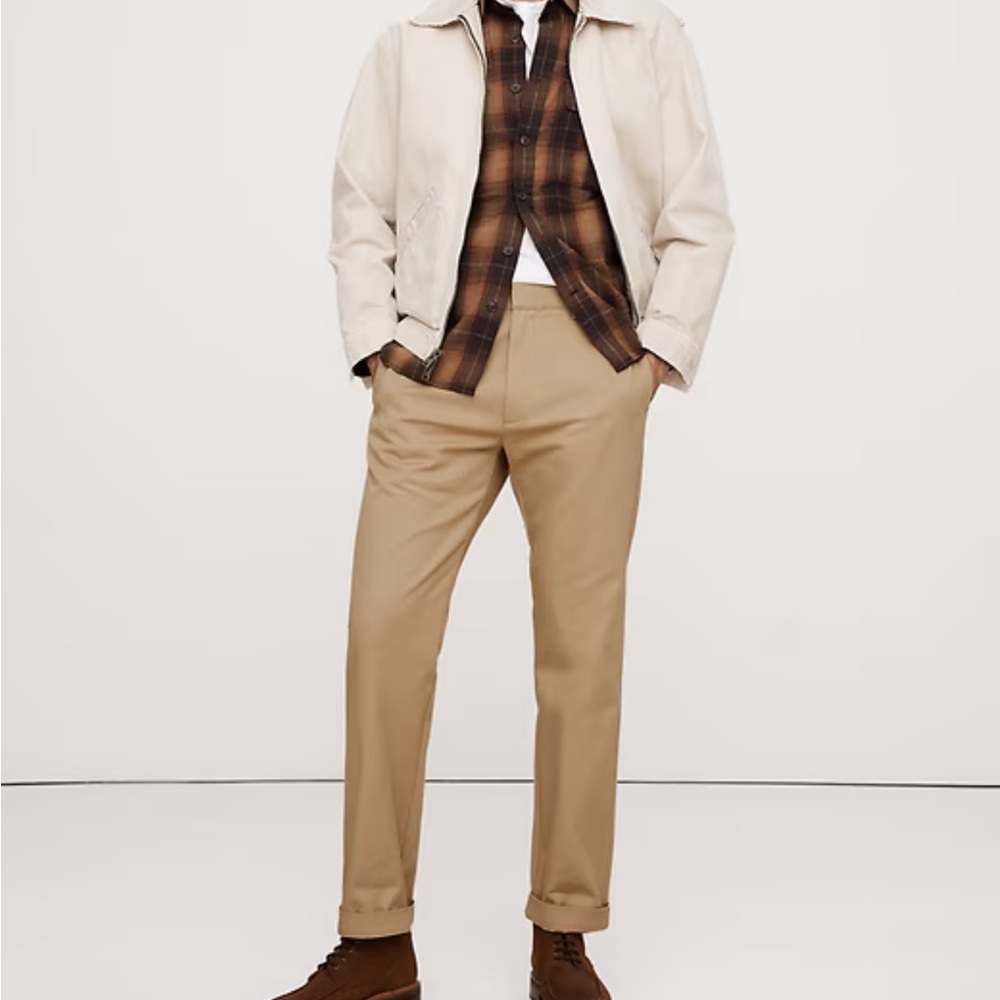 NWT Banana Republic Men's Khaki Italian Stretch Chino straight fit 32x30
